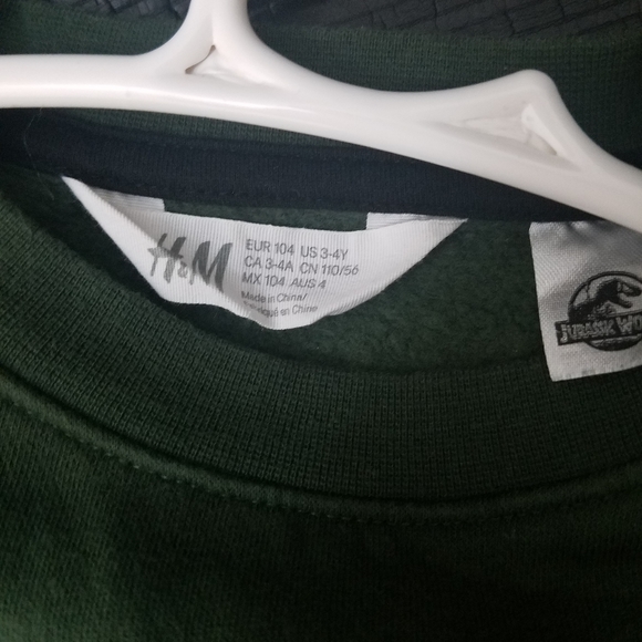 H&M Sequins Dinosaur Sweater - Picture 4 of 5